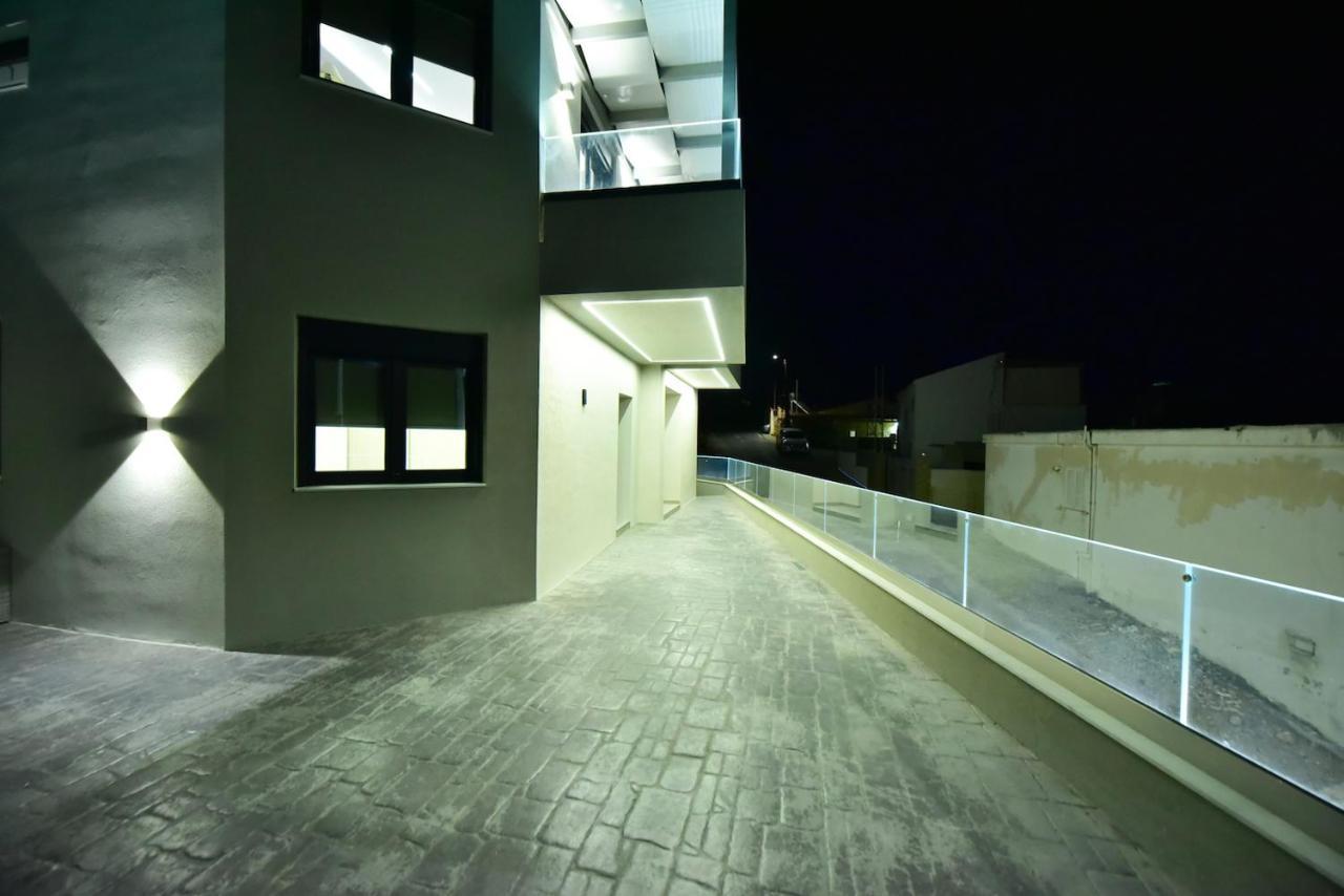 Crete Southside Tris Ekklisies Villa Paránimfoi
